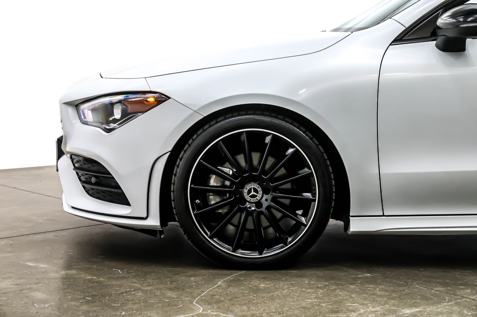 Used 2023 Digital White Metallic Mercedes-Benz CLA 250 Coupe image 10