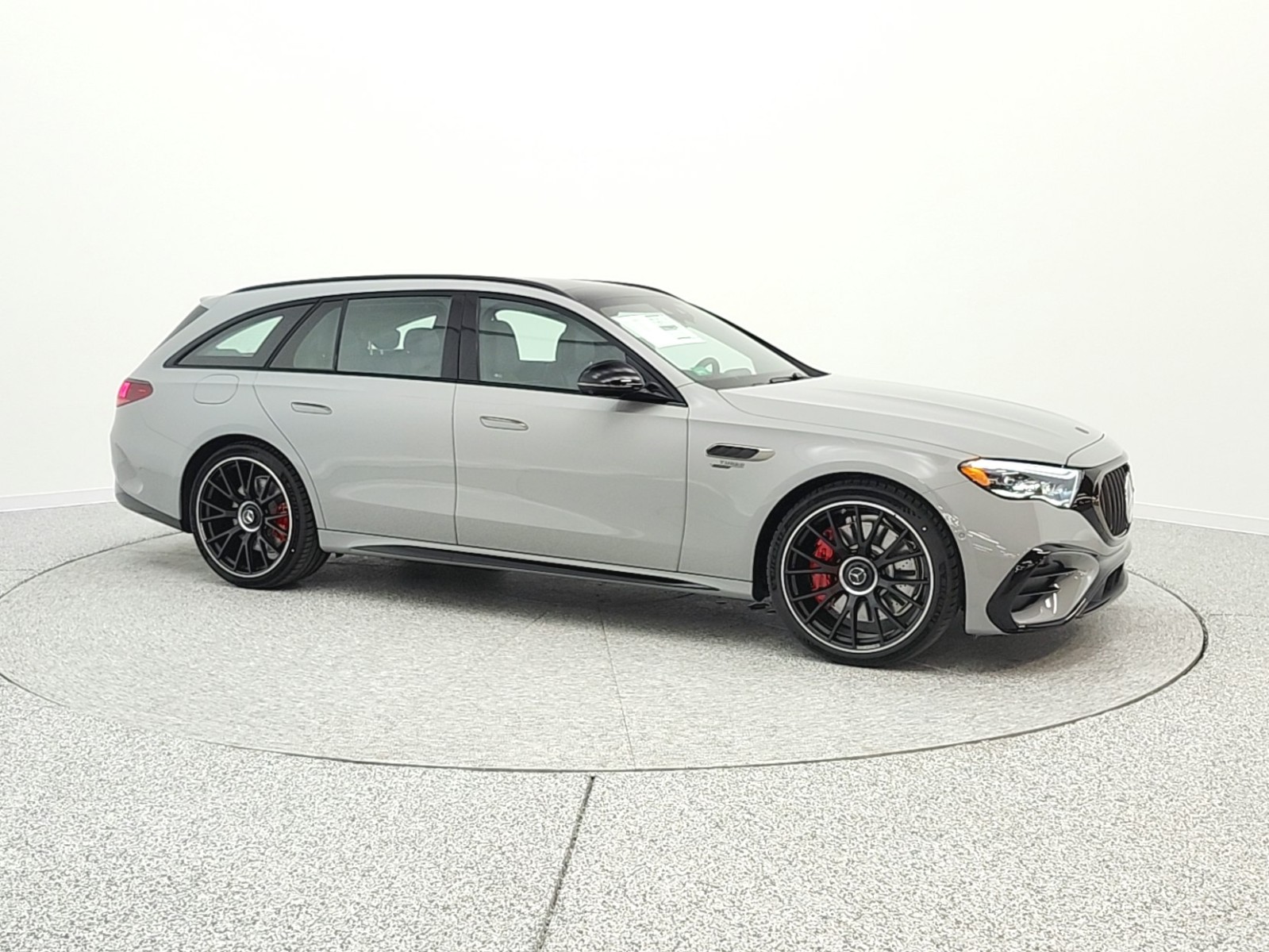 New 2026 MANUFAKTUR Alpine Grey Mercedes-Benz AMG® E53ES4 Wagon image 3