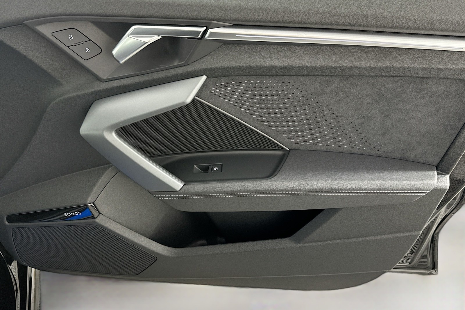 New 2026 Mythos Black Metallic Audi  image 23