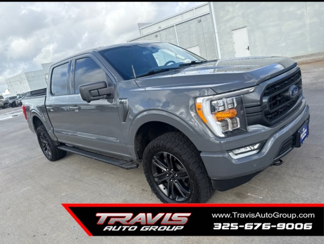 Gray 2021 Ford F-150 XLT SuperCrew 4WD Pickup Truck Four-Wheel Drive Automatic