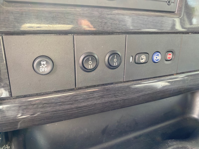 2013 GMC SAVANA HI TOP CONVERSION HANDICAP LIFT LOW MILES 24,857 in , 