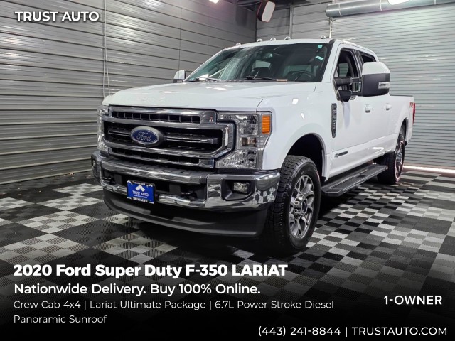 Oxford White 2020 Ford F-350 Super Duty Lariat Crew Cab 4WD Pickup Truck Four-Wheel Drive 10-Speed Automatic