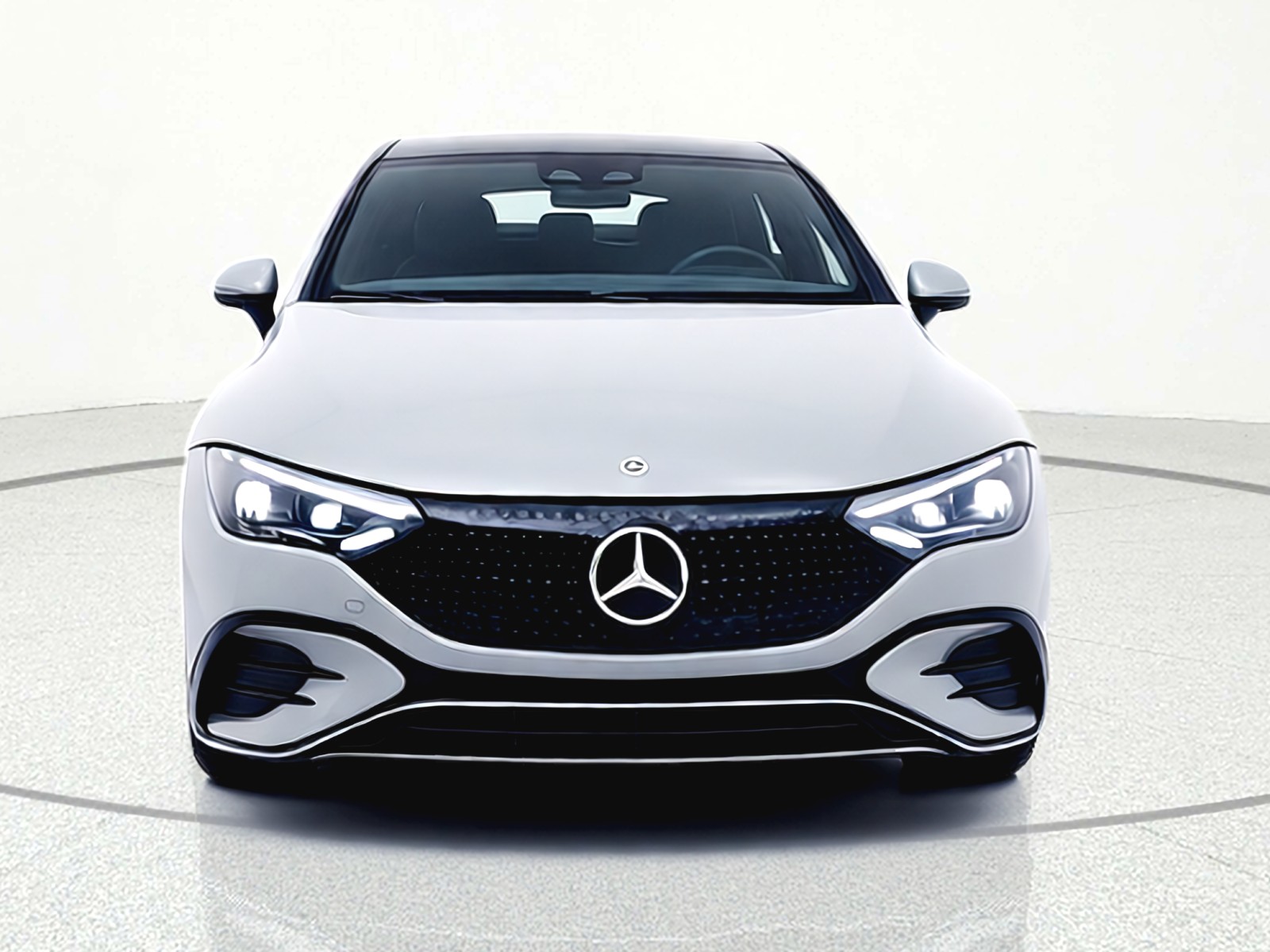 Certified Used 2024 MANUFAKTUR Alpine Grey Mercedes-Benz EQE 350 4MATIC® Sedan image 4