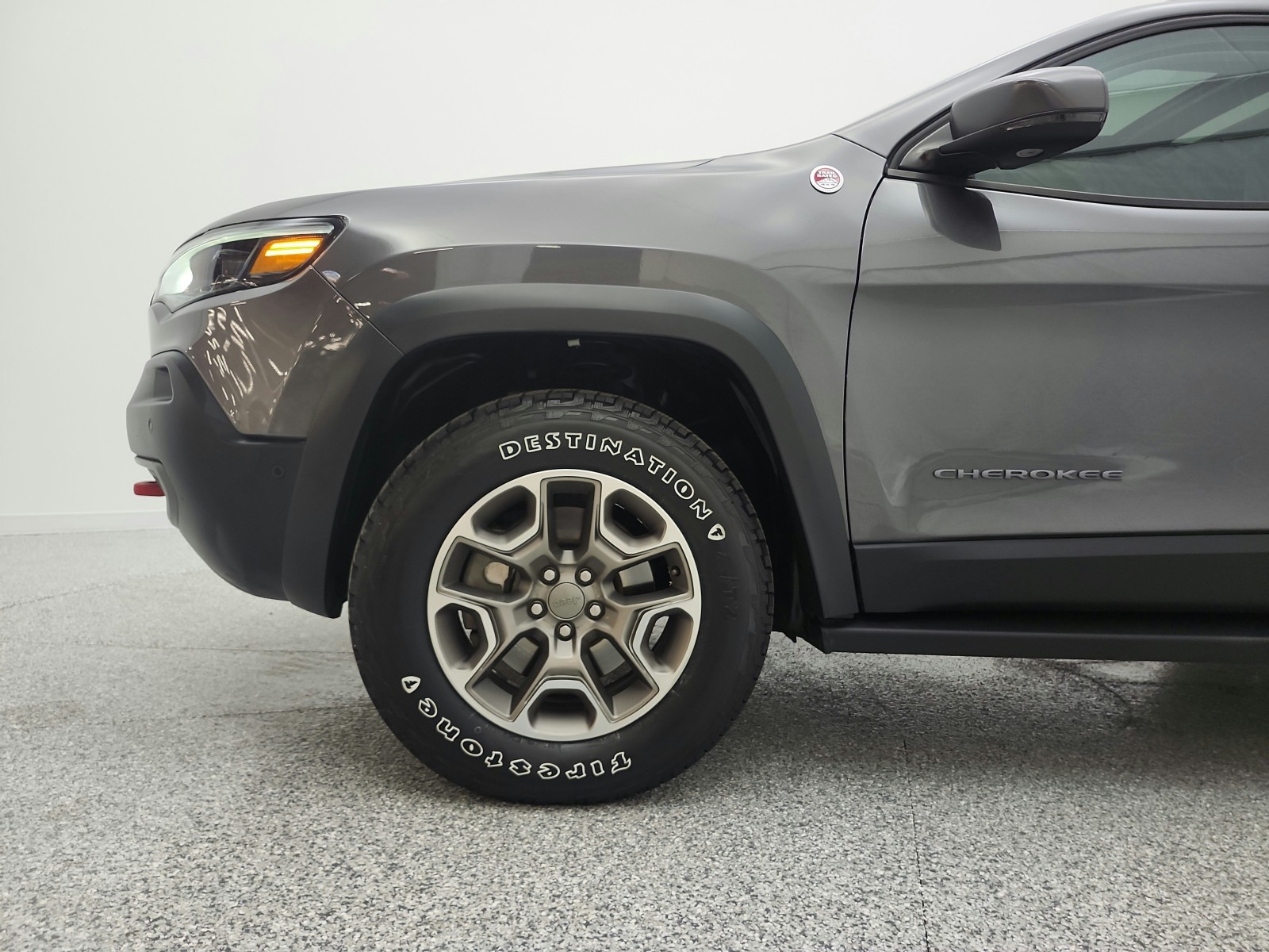 Used 2020 Granite Crystal Metallic Clearcoat Jeep Trailhawk Elite 4x4 image 28