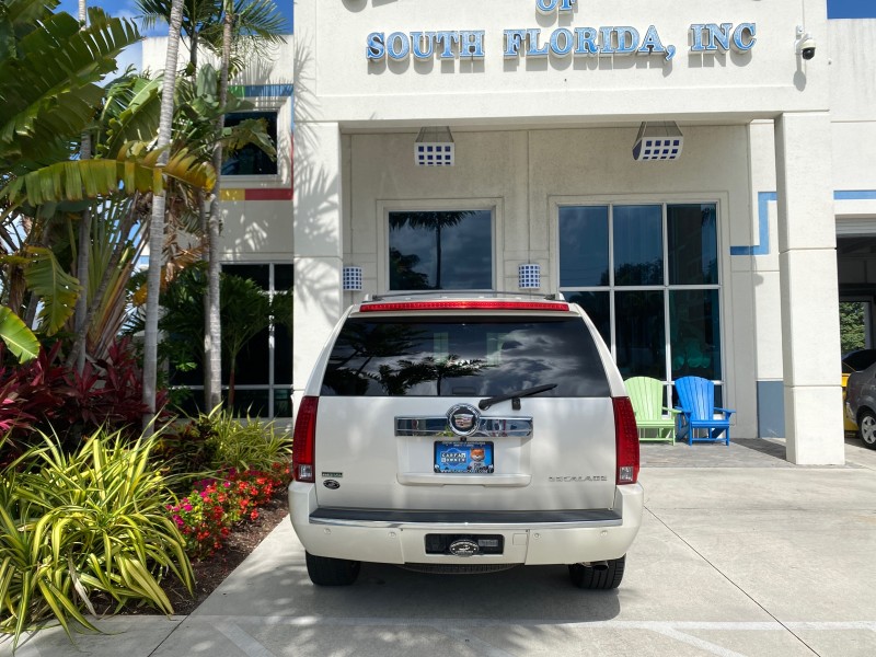2010 Cadillac Escalade SUNROOF NAV Premium LOW MILES 66,933 in ,
