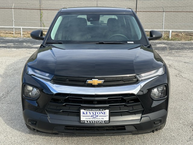 2023 Chevrolet Trailblazer LS 8