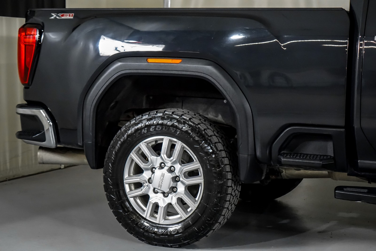 2020 GMC Sierra 2500HD SLT 6