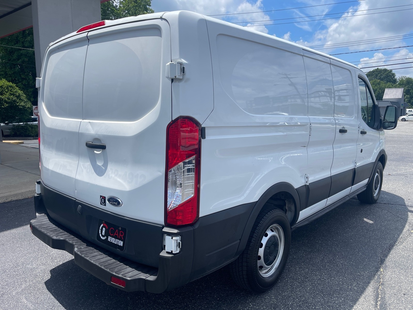 View vehicle photo 7