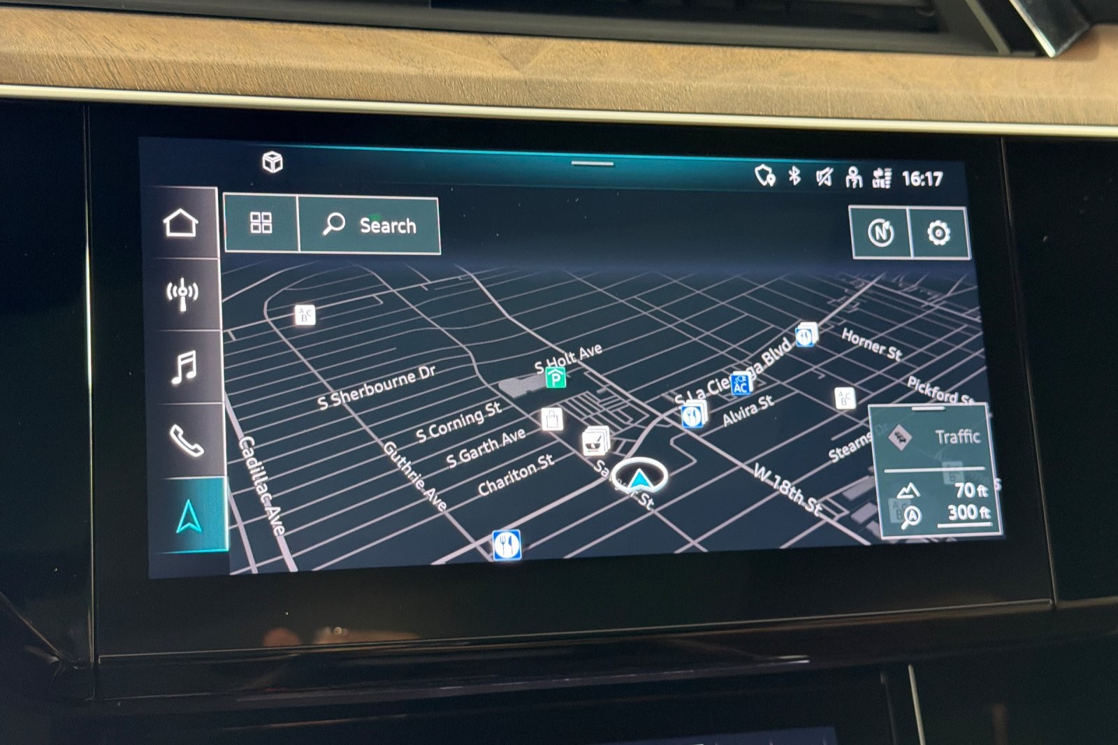 Used 2022 Navarra Blue Metallic Audi Premium quattro image 18