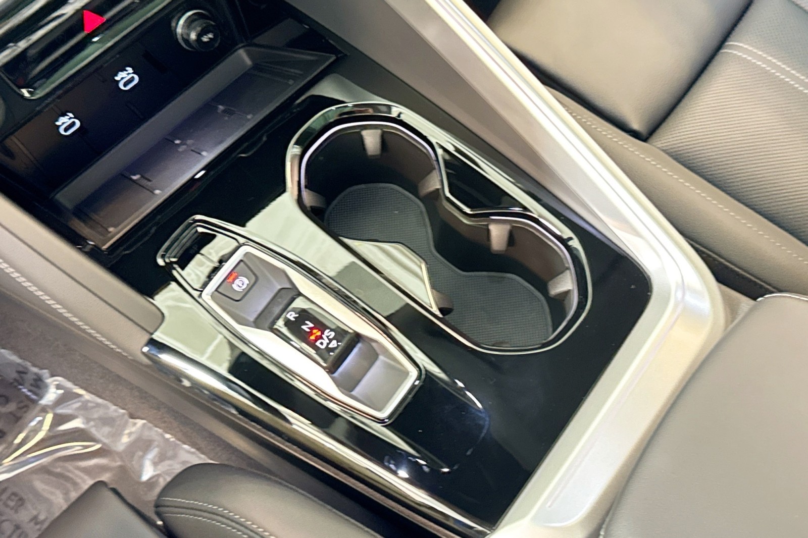 New 2025 Tambora Gray Metallic Audi Premium Plus 2.0 TFSI quattro image 14