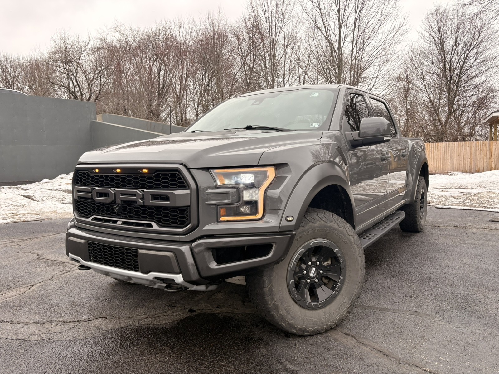 2018 Ford F-150 Raptor SuperCrew 4WD