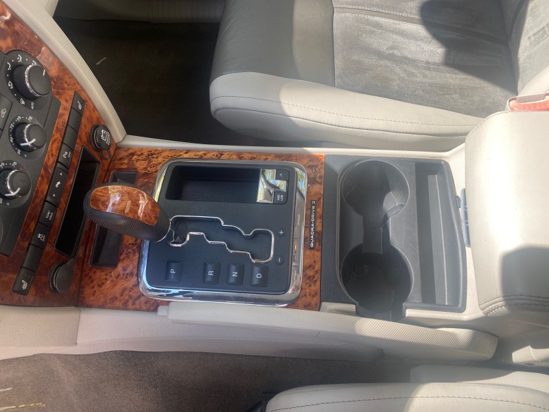 2006 Jeep Grand Cherokee Overland LOW MILES 57,372 1 OWNER 4WD in , 