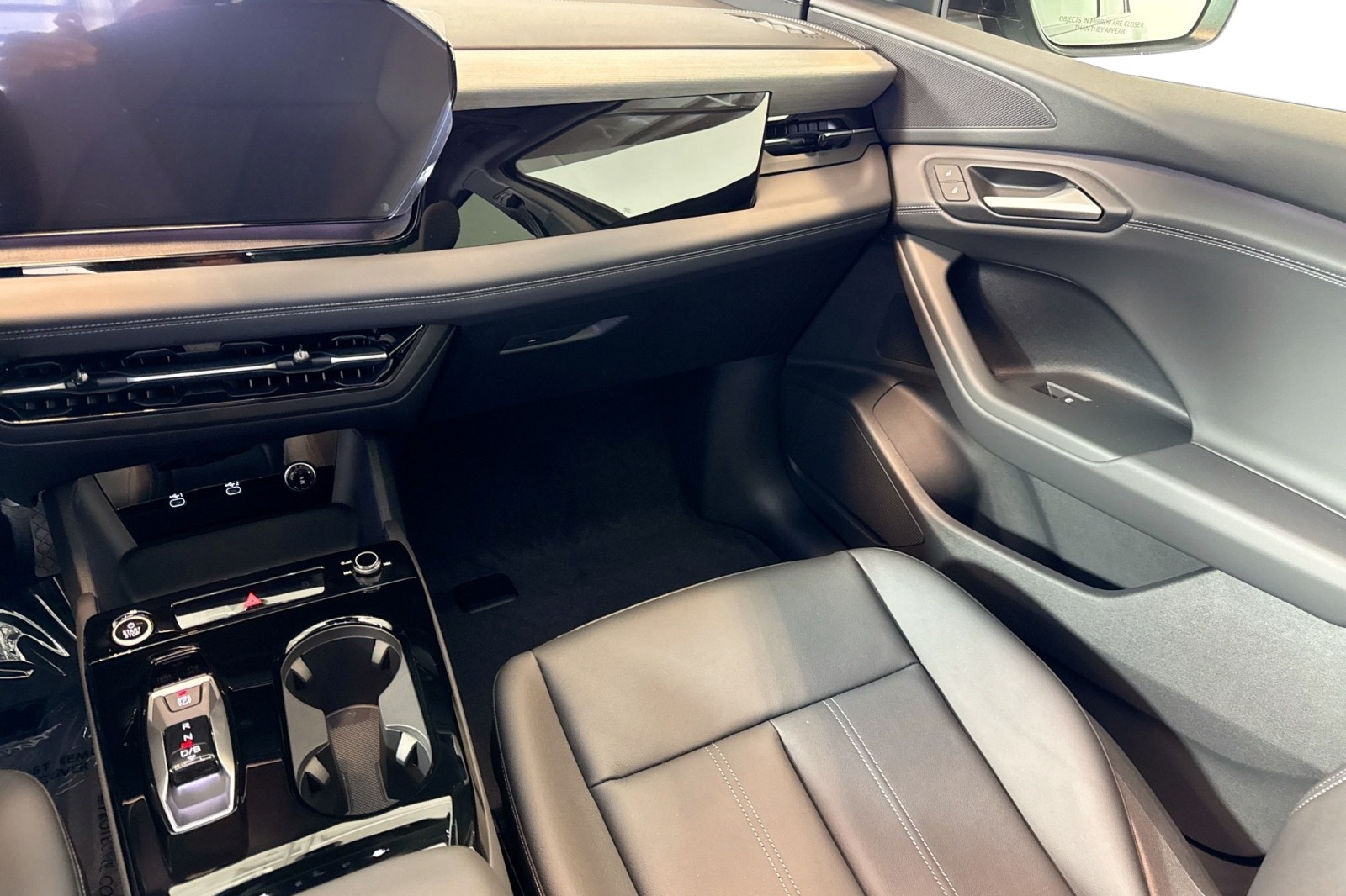 New 2025 Manhattan Gray Metallic Audi Premium quattro image 21