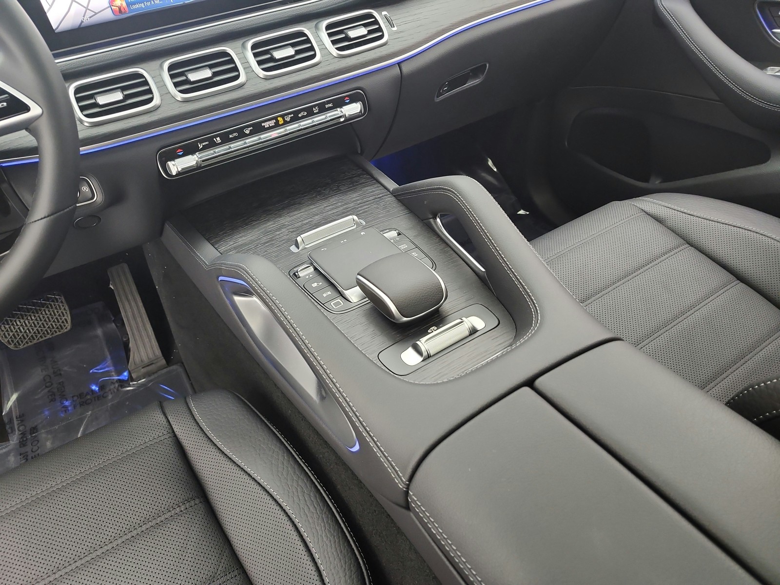 New 2026 Polar White Mercedes-Benz GLE 450 image 10