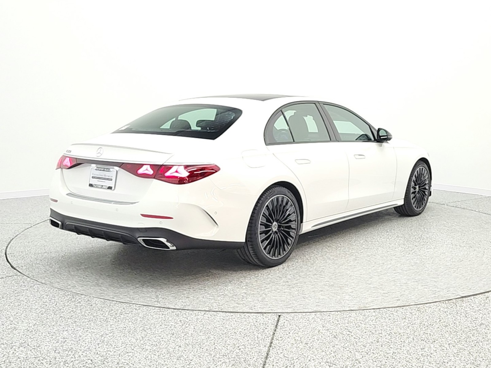 New 2026 Polar White Mercedes-Benz E 350 image 5