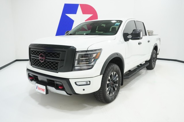  2024 Nissan Titan Pickup Truck Four-Wheel Drive Automatic