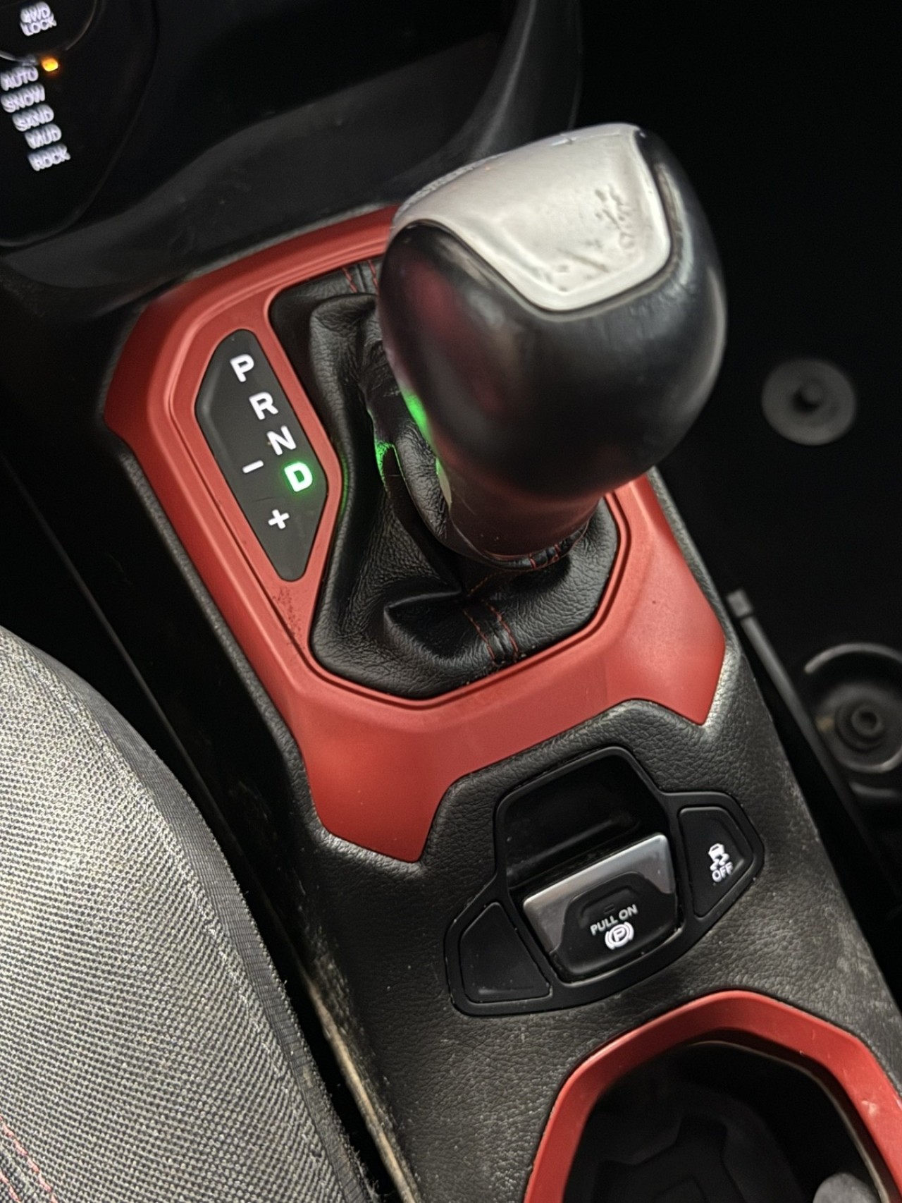 2017 Jeep Renegade Trailhawk - Photo 13