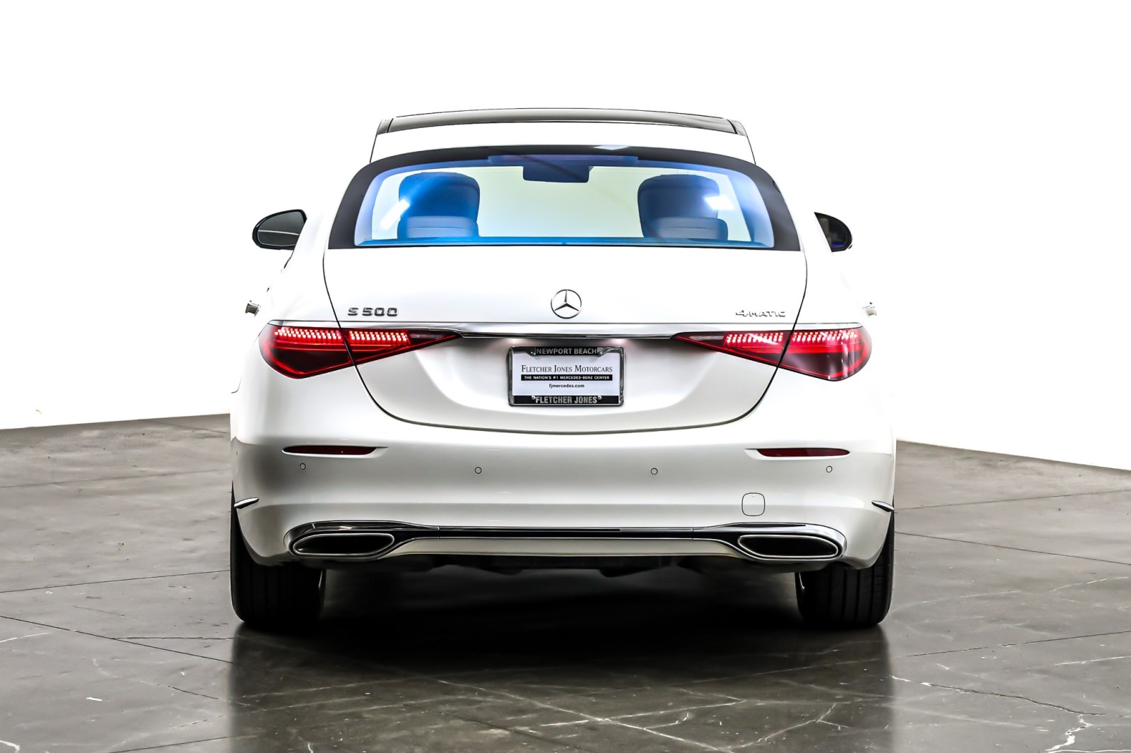 Certified Used 2023 MANUFAKTUR Diamond White Mercedes-Benz S 500 4MATIC® Sedan image 5