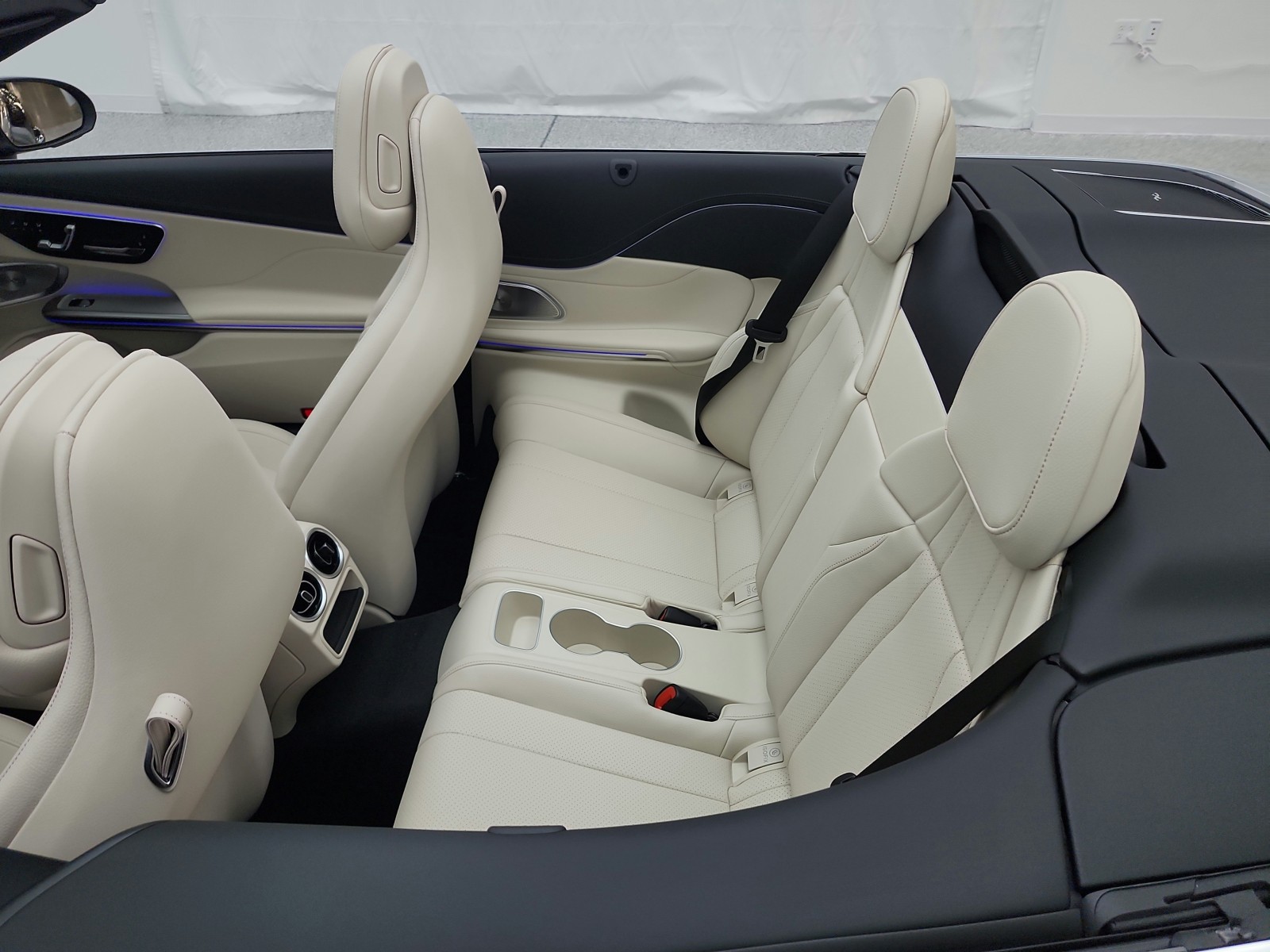 New 2026 Graphite Grey Metallic Mercedes-Benz CLE 300 image 11