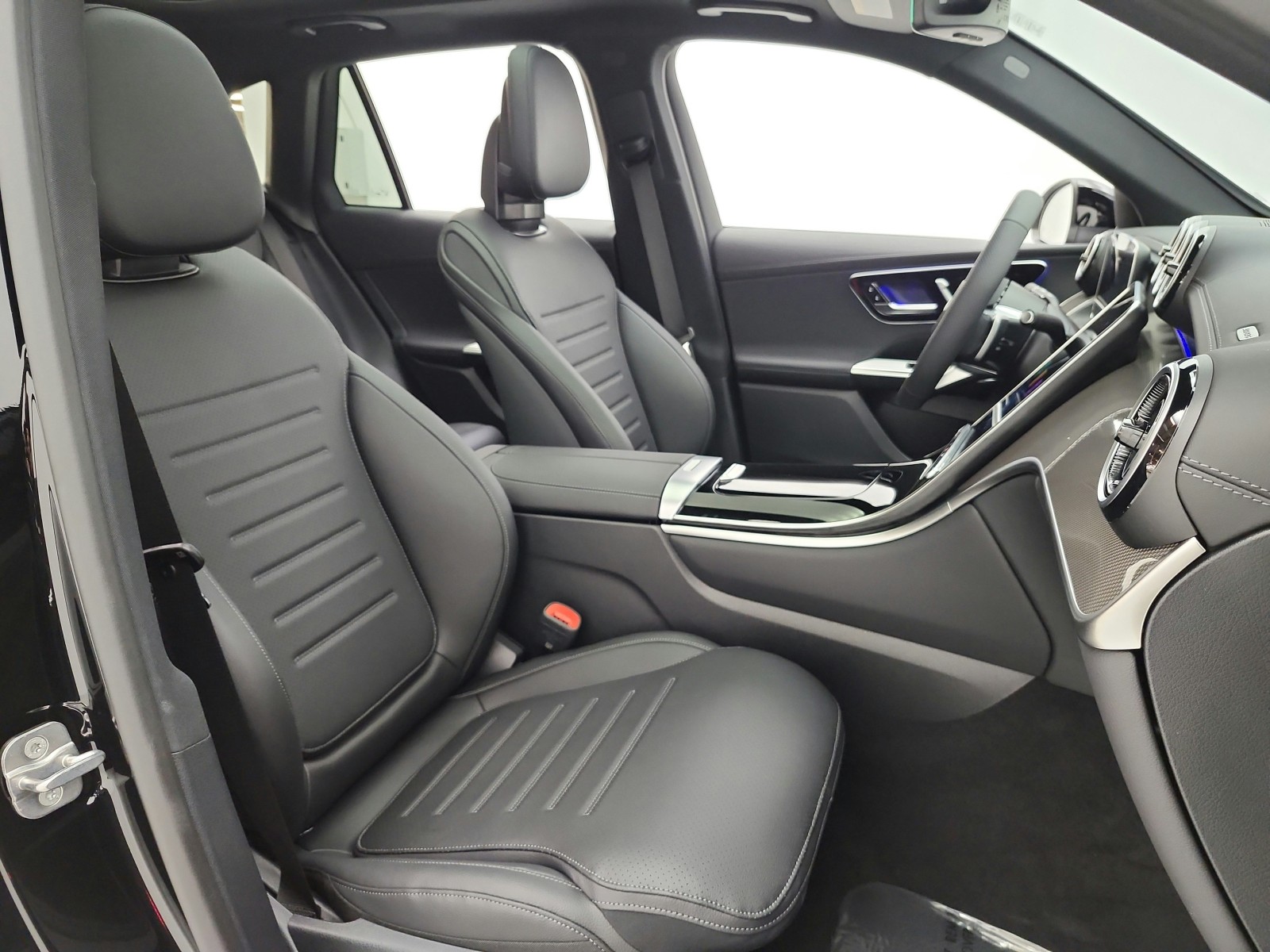 New 2027 Black Mercedes-Benz GLC 300 SUV image 14
