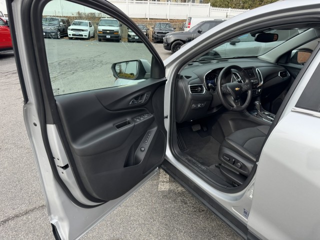 2021 Chevrolet Equinox LT with Leather 29