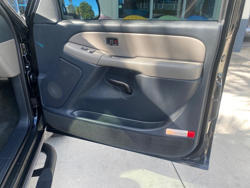 2001 Chevrolet Suburban LT Z71 1 FL 4WD 44 SERVICES NO ACCIDENTS in ,