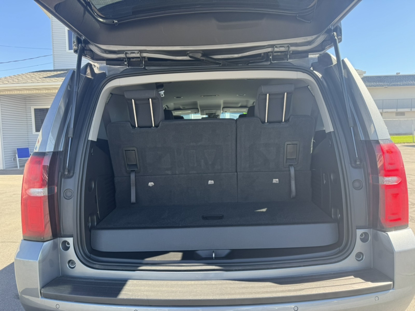 2019 Chevrolet Tahoe LS 5