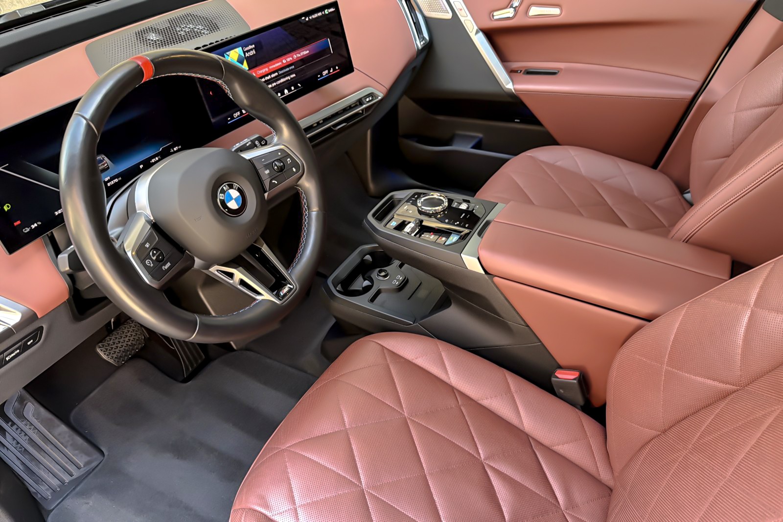 Used 2025 Oxide Grey Metallic BMW M60 Sports Activity Vehicle image 9