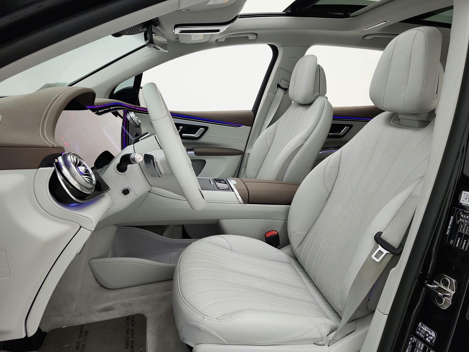 Certified Used 2023 Obsidian Black Metallic Mercedes-Benz EQS 580 4MATIC® SUV image 13