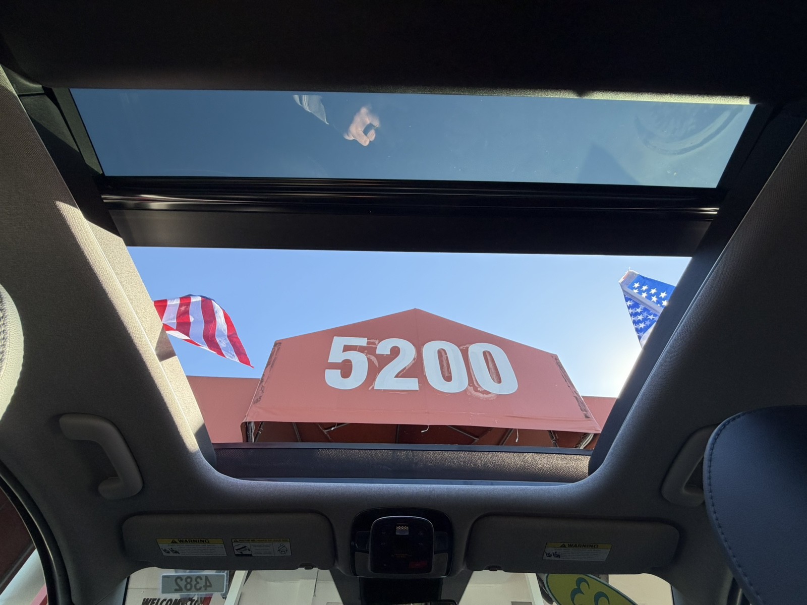 2023 Hyundai Santa Fe - $22,588