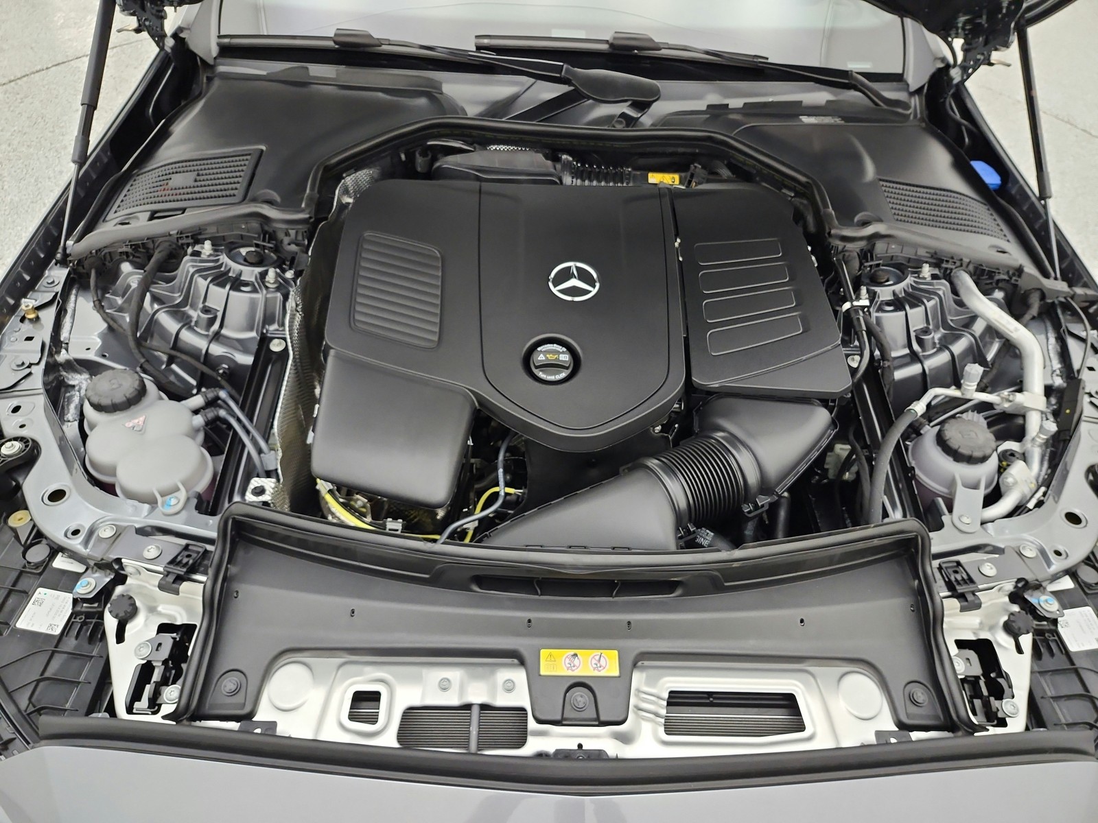 New 2026 Selenite Grey Metallic Mercedes-Benz C 300 Sedan image 12