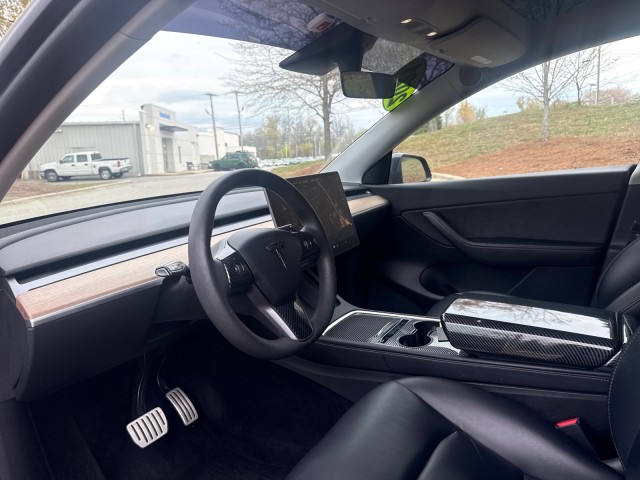 TeslaModel Y20