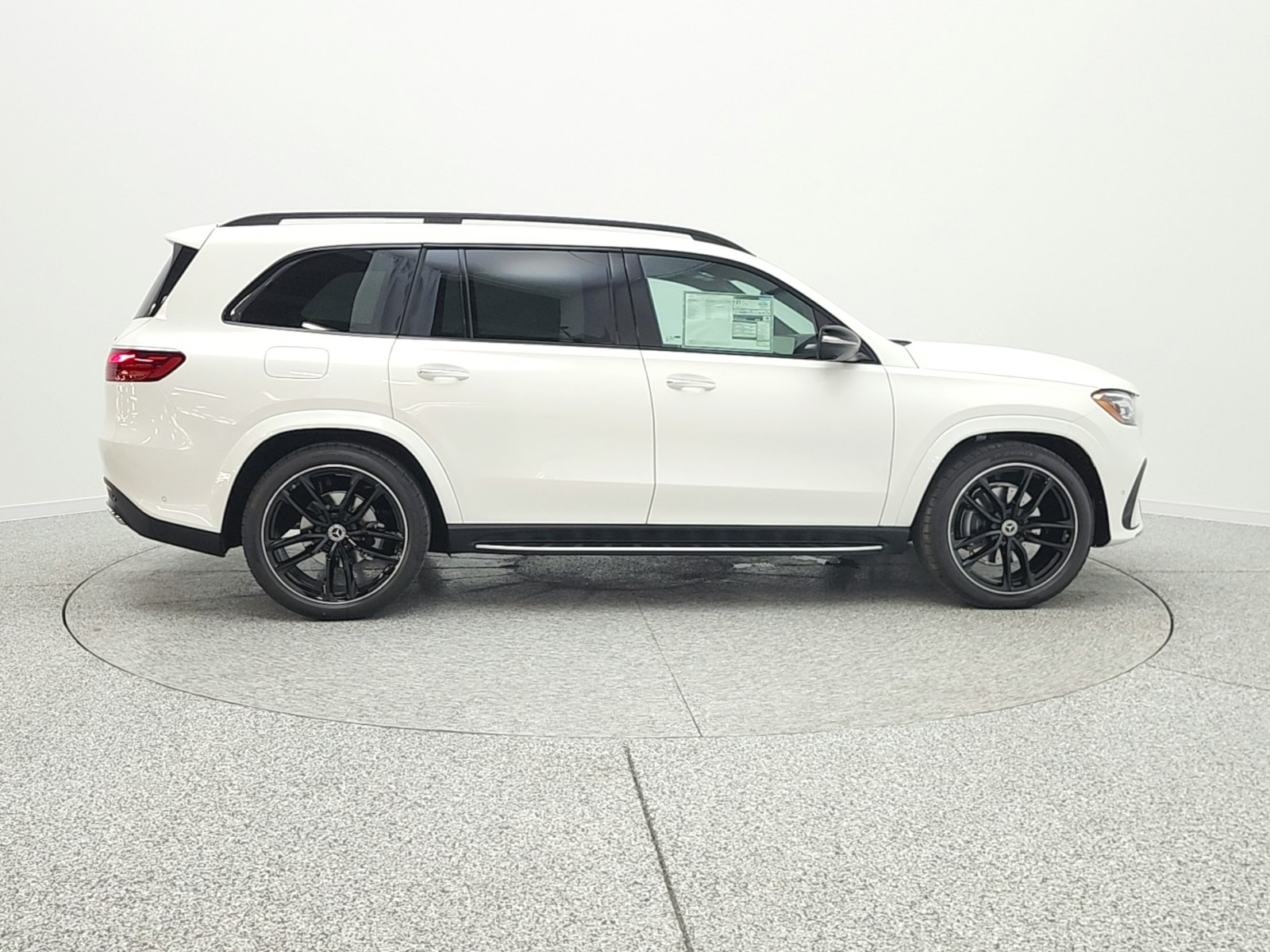 New 2026 Polar White Mercedes-Benz GLS 450 image 4