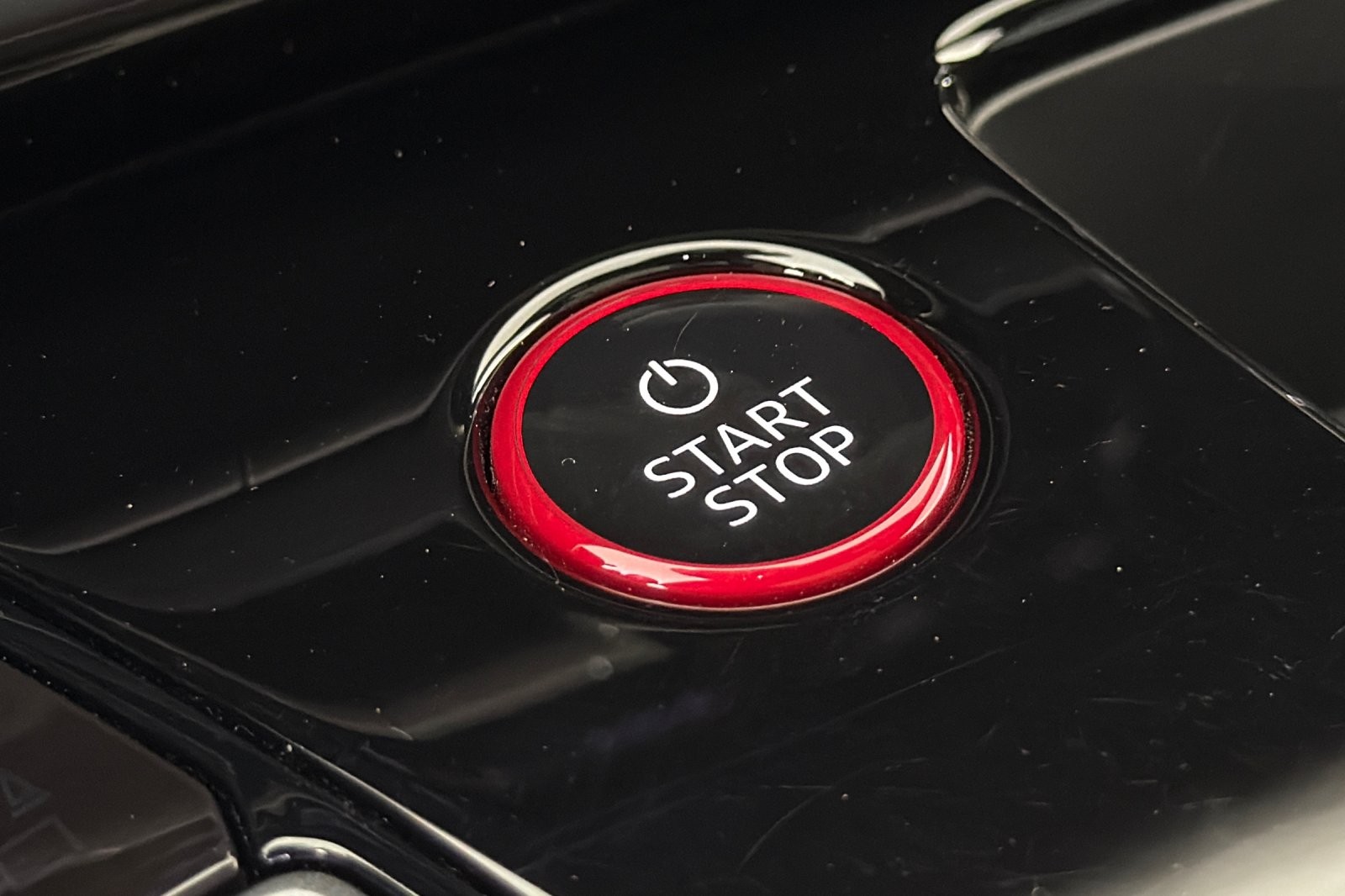 Certified Used 2025 Daytona Gray Pearl Effect Audi performance quattro image 21