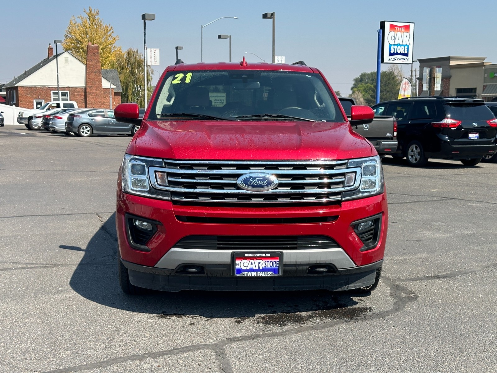 2021 Ford Expedition XLT 2