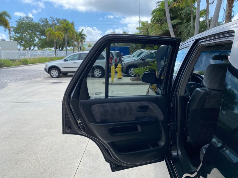 2004 Honda CR-V 4WD EX LOW MILES 61,201 1 OWNER in , 