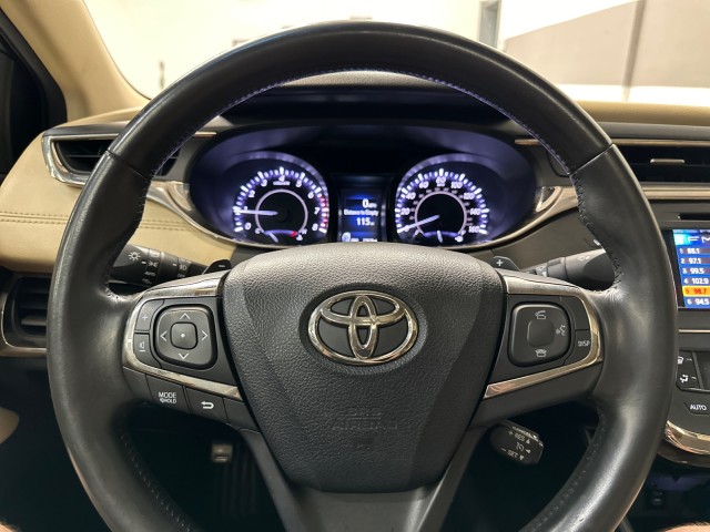 2013 Toyota Avalon XLE Touring 3.5L-V6 in , 