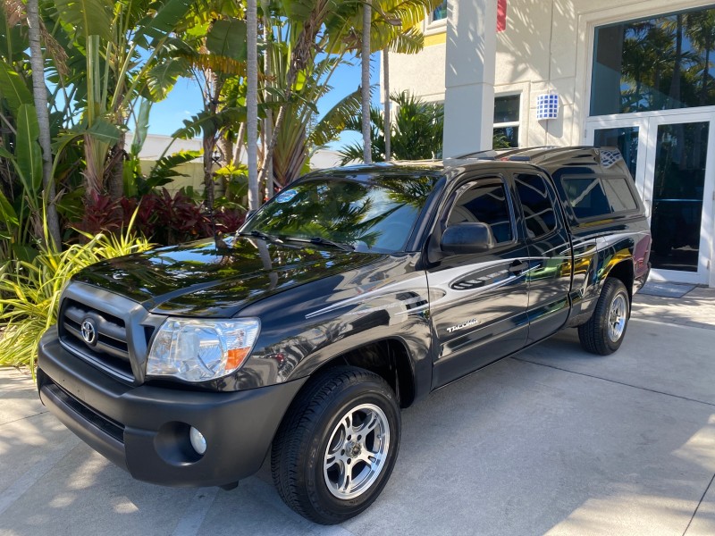 2007 Toyota Tacoma 4 DR CAMPER TOP LOW MILES 52,954 in , 