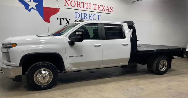 2021  Silverado 3500HD CC LT 4x4 Diesel Flat Bed Dually Carplay Allison Touch Screen in , 