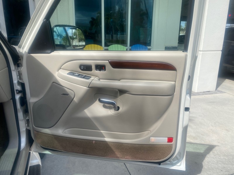 2002 Cadillac Escalade LOW  MILES 67,881 1 OWNER in , 