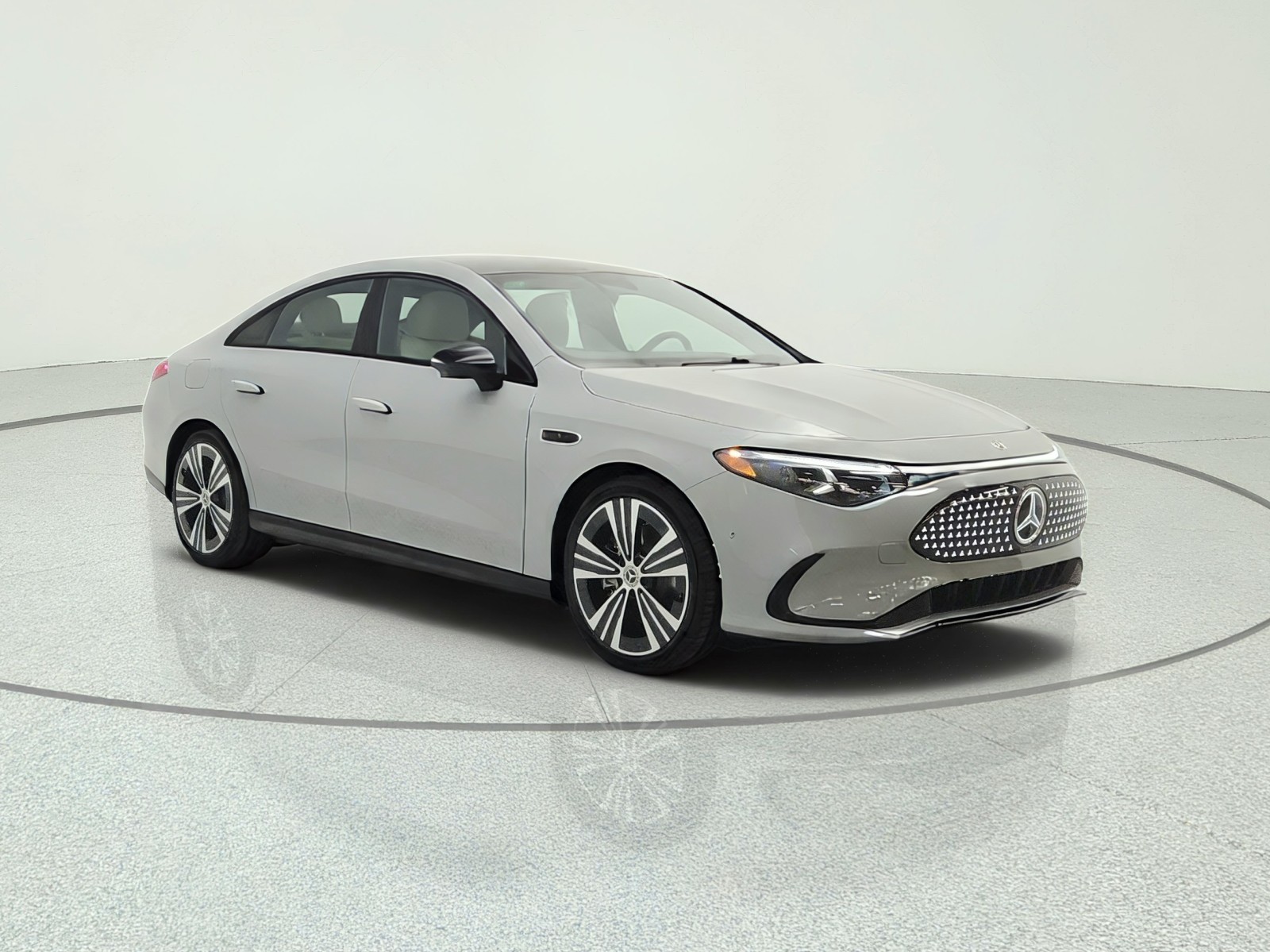 New 2027 MANUFAKTUR Alpine Grey Mercedes-Benz CLA 350 Electric 4MATIC® image 3