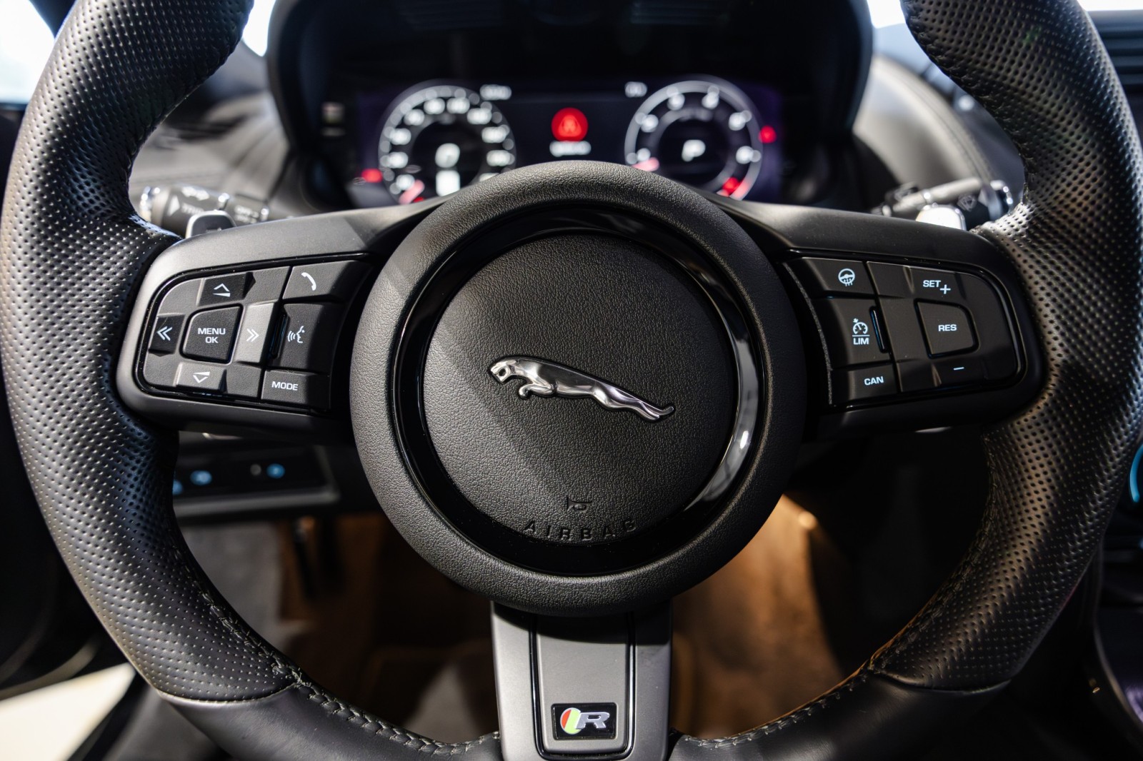 Used Car 2023 Jaguar F-type  R For Sale Under $90,000 In Boerne, Texas