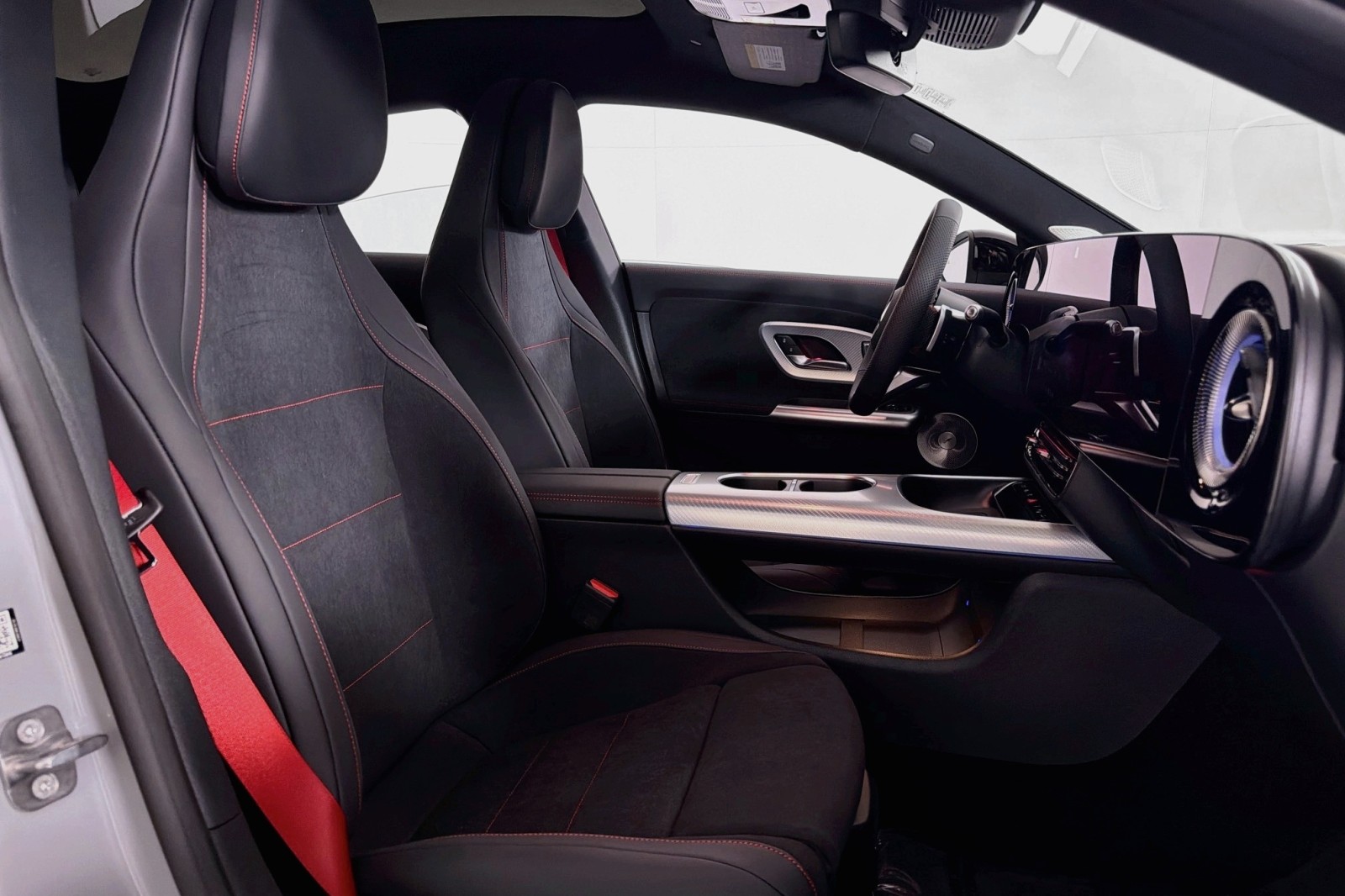 New 2027 MANUFAKTUR Alpine Grey Mercedes-Benz CLA 220 Hybrid FWD image 6