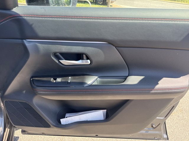 NissanKicks24