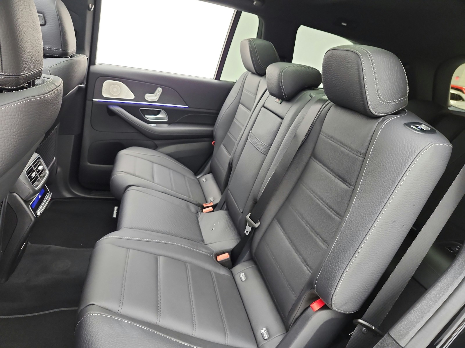 New 2026 Obsidian Black Metallic Mercedes-Benz GLS 450 4MATIC® SUV image 11
