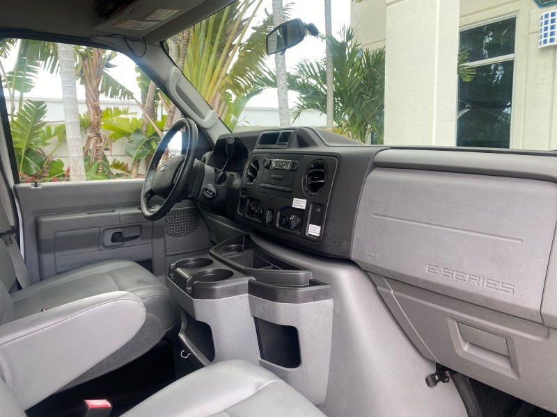 2014 Ford Econoline Cargo Van EXTENDED LOW MILES 6,380 1 OWNER in , 