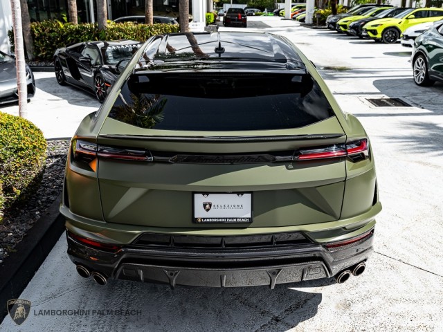 2023 Lamborghini Urus Performante in , 