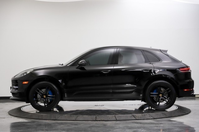 2019 Porsche Macan S 2