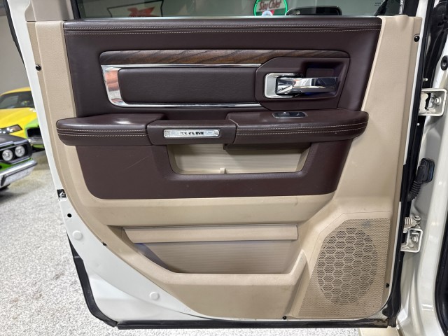 2017 Ram 3500 Laramie Longhorn 4WD Cummins MegaCab in ,