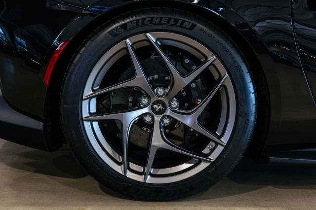 Used Car 2018 Ferrari 812 Superfast  For Sale Under $360,000 In Boerne, Texas